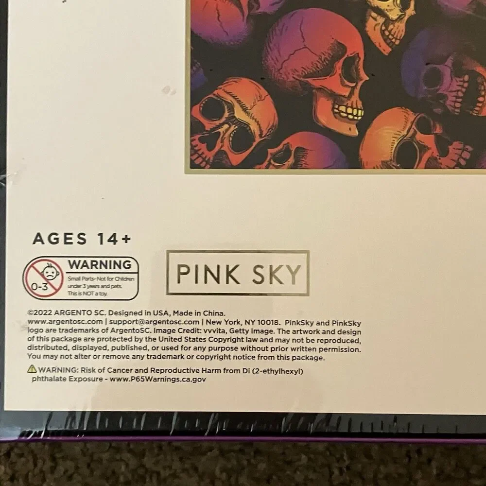 Skull Party Jigsaw Puzzle 500-Pieces Pink Sky New In Box Sealed Halloween Fun